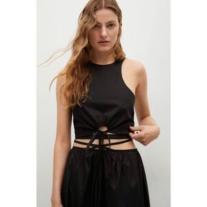 Mango Black Bow Cotout Crop Top size M (fits S)
